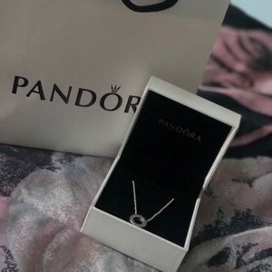 Pandora Logo Pavé Circle Collier Necklace